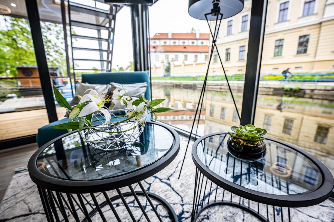 Rezidence Malse - Unikatni Apartmany Na Vode Ceske Budejovice Buitenkant foto