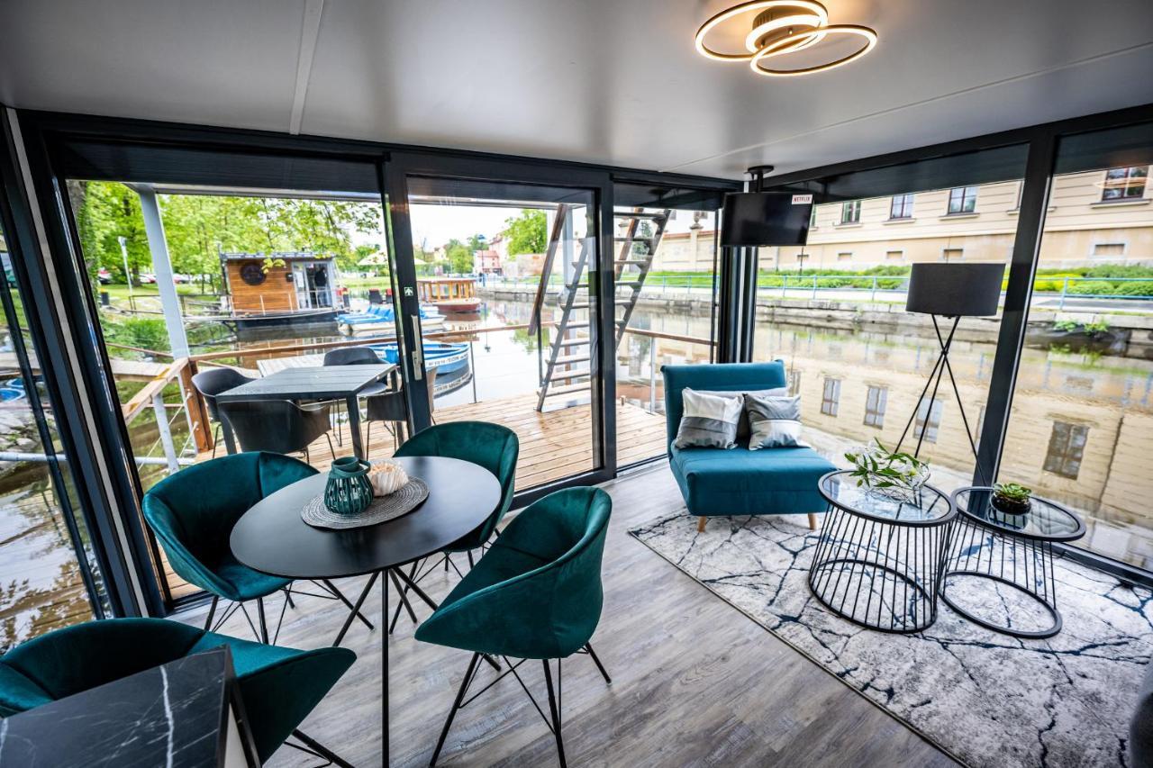 Rezidence Malse - Unikatni Apartmany Na Vode Ceske Budejovice Buitenkant foto