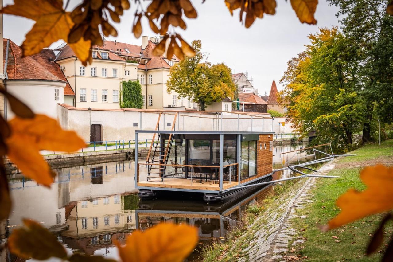 Rezidence Malse - Unikatni Apartmany Na Vode Ceske Budejovice Buitenkant foto