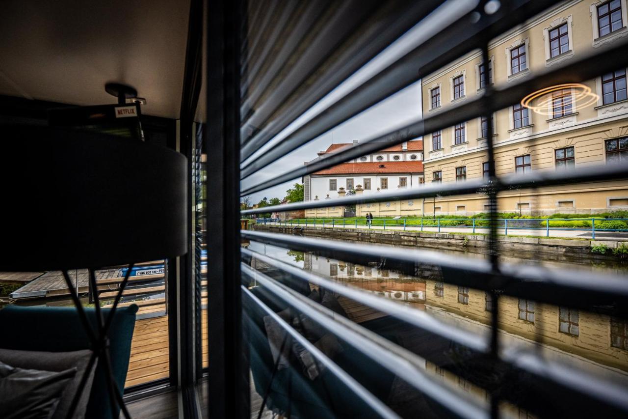 Rezidence Malse - Unikatni Apartmany Na Vode Ceske Budejovice Buitenkant foto