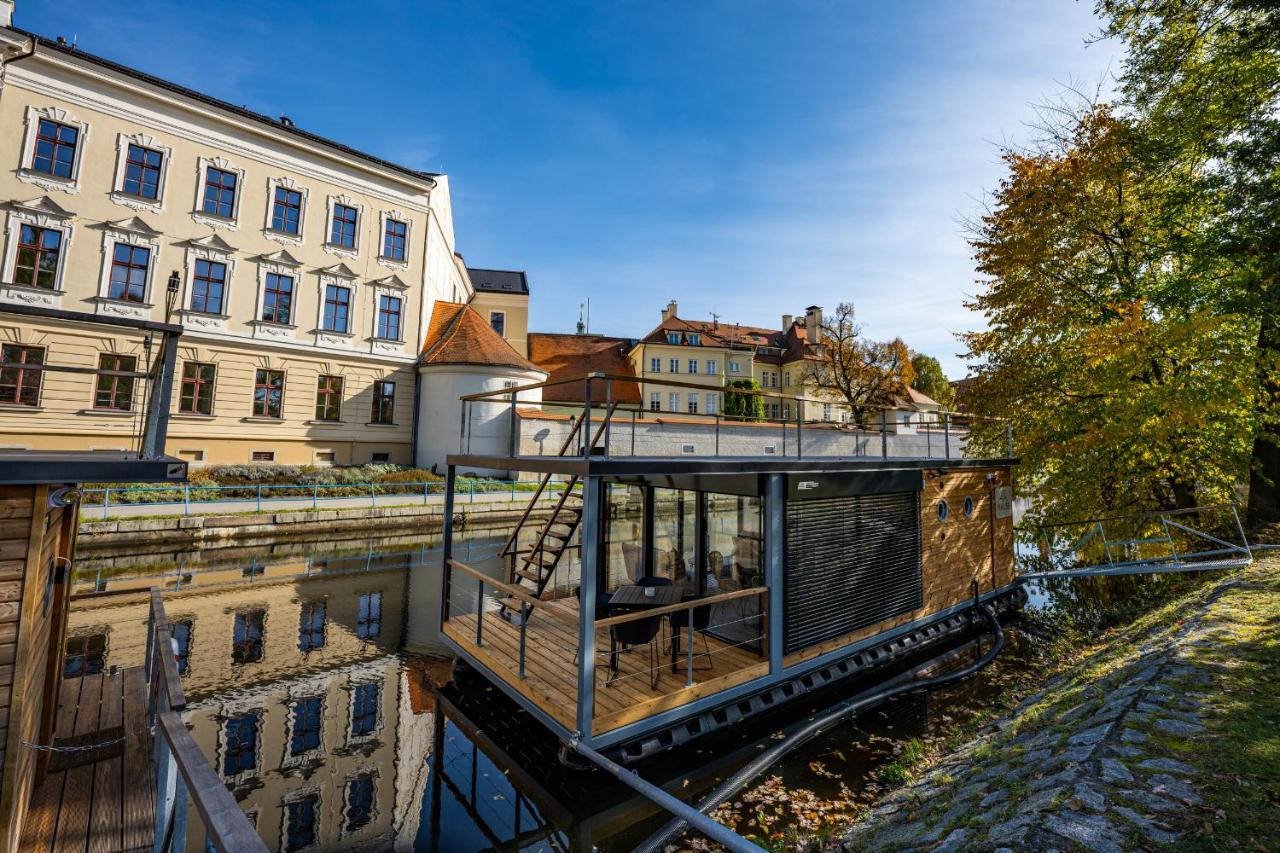 Rezidence Malse - Unikatni Apartmany Na Vode Ceske Budejovice Buitenkant foto